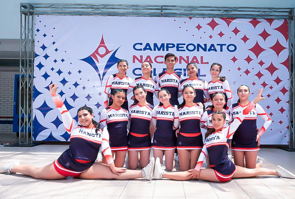 Equipo de porras en el Campeonato Nacional